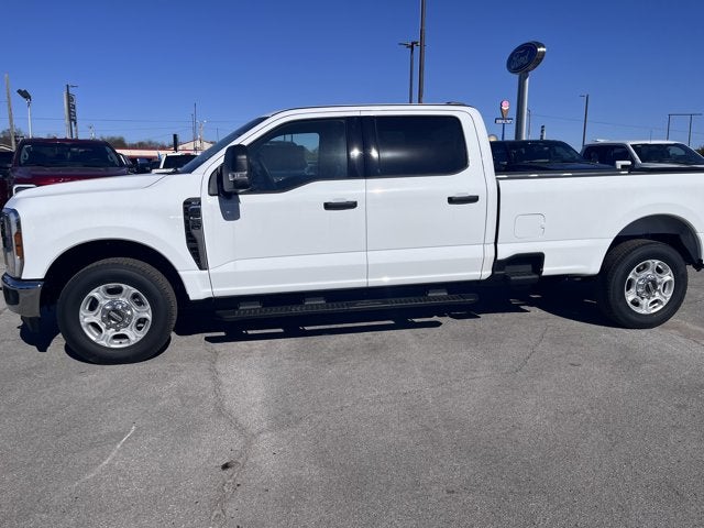 2026 Ford Super Duty F-350 SRW F-350® XLT