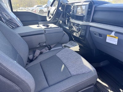 2026 Ford Super Duty F-350 SRW F-350® XLT