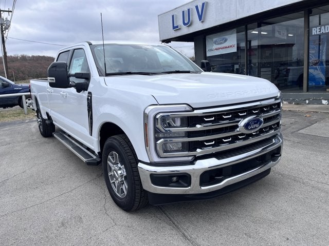 2026 Ford Super Duty F-350 SRW F-350® Lariat®