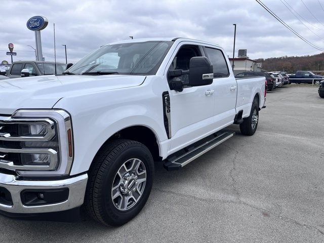 2026 Ford Super Duty F-350 SRW F-350® Lariat®