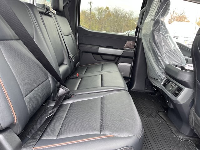 2026 Ford Super Duty F-350 SRW F-350® Lariat®