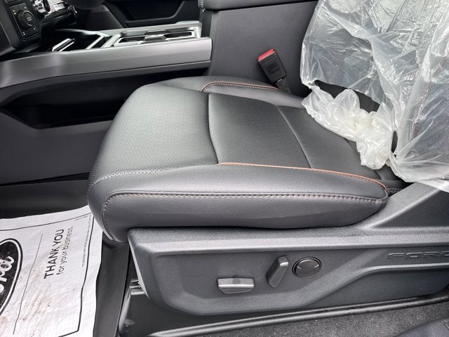 2026 Ford Super Duty F-350 SRW F-350® Lariat®