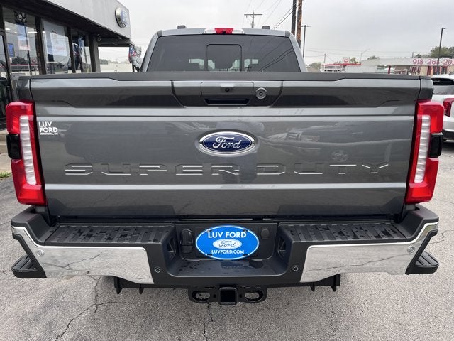 2026 Ford Super Duty F-350 SRW F-350® Lariat®