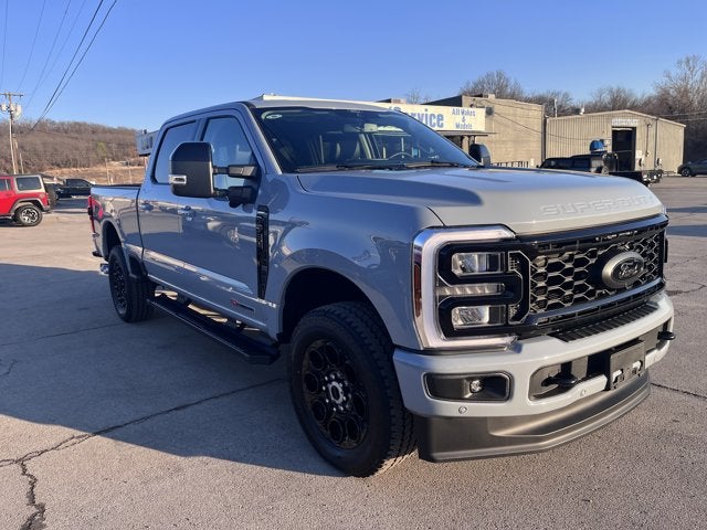 2026 Ford Super Duty F-350 SRW F-350® Lariat®