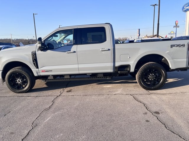 2026 Ford Super Duty F-350 SRW F-350® Lariat®