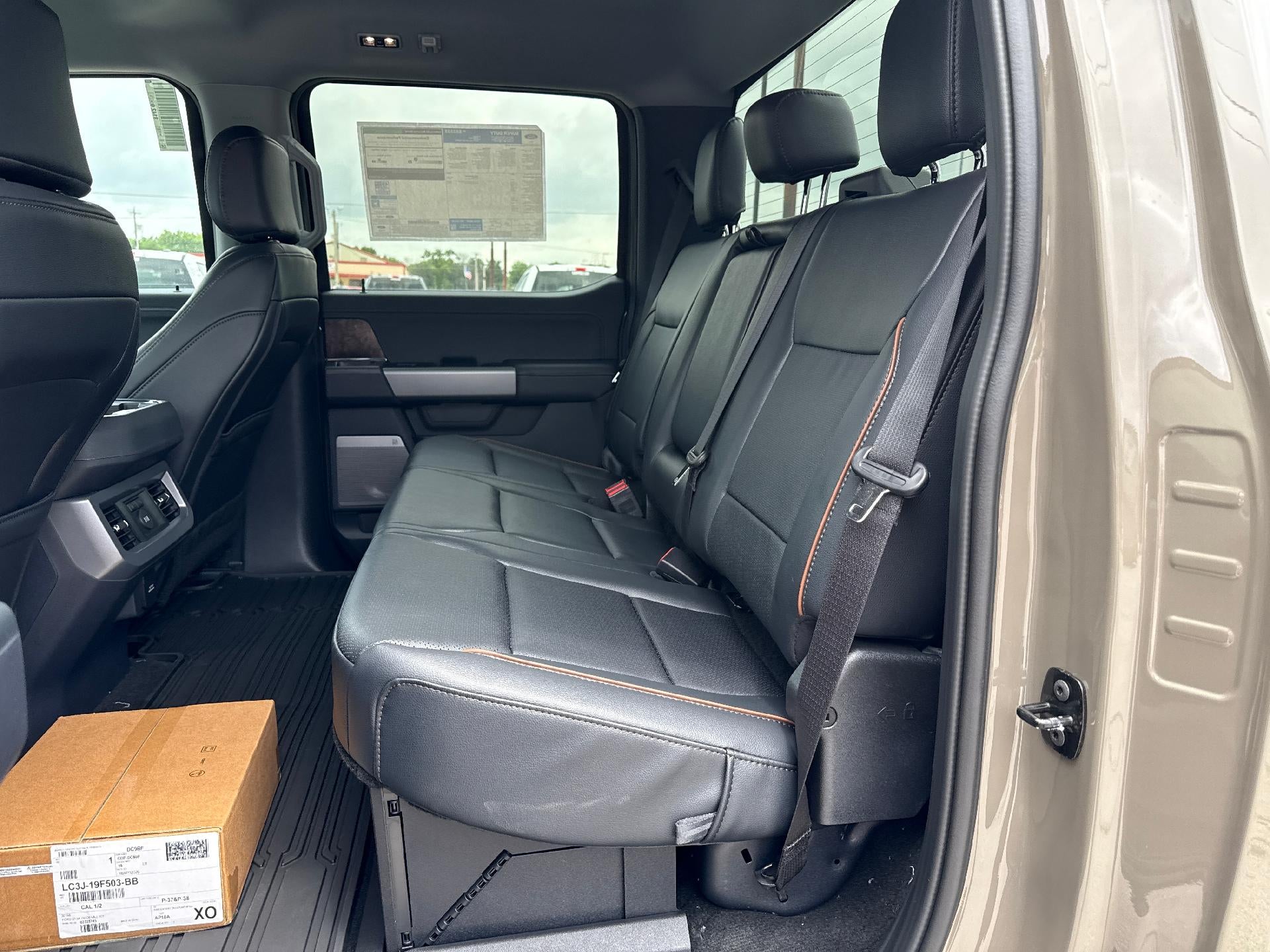 2026 Ford Super Duty F-350 SRW XLT 4WD Crew Cab 6.75' Box