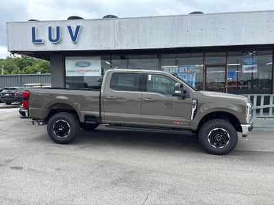 2026 Ford Super Duty F-350 SRW XLT 4WD Crew Cab 6.75' Box