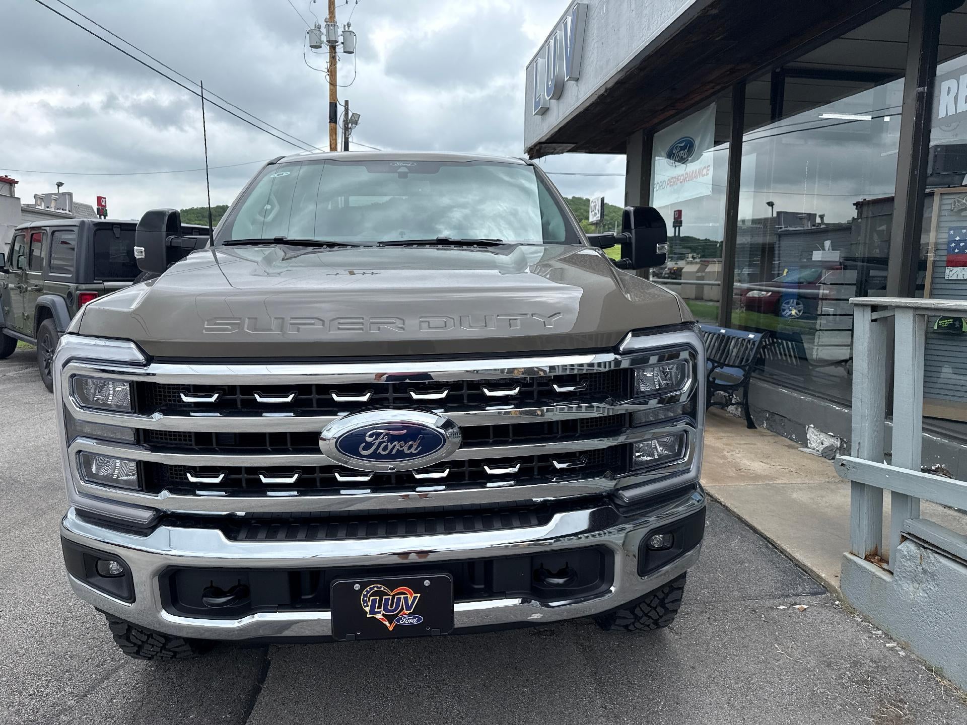 2026 Ford Super Duty F-350 SRW XLT 4WD Crew Cab 6.75' Box