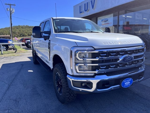 2026 Ford Super Duty F-350 SRW F-350® Lariat®