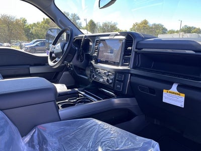 2026 Ford Super Duty F-350 SRW F-350® Lariat®