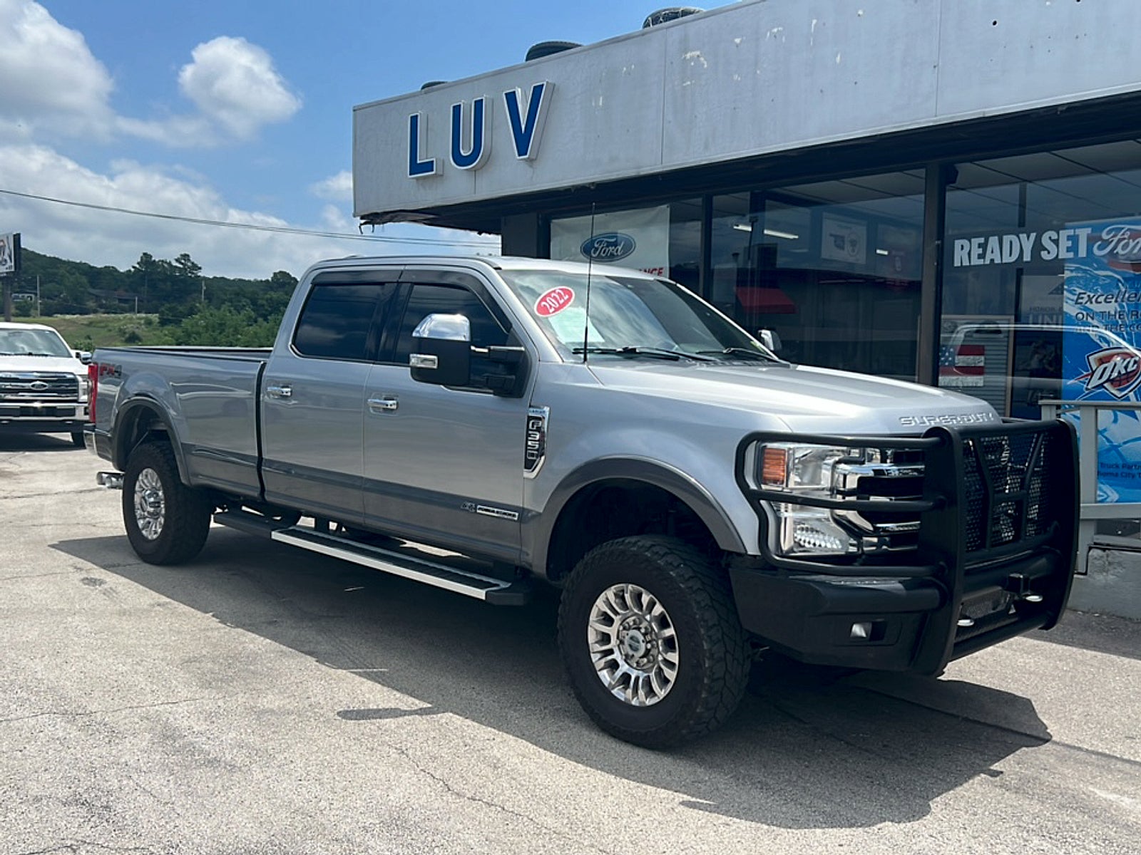 2022 Ford F350 SUPERDUTY LARIAT