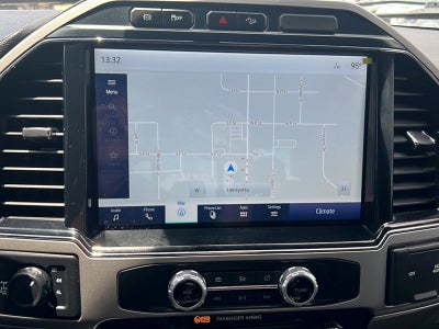 2022 Ford F350 SUPERDUTY LARIAT