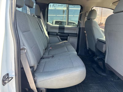 2017 Ford Super Duty F-350 SRW XL 4WD Crew Cab 6.75' Box