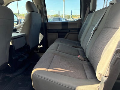 2017 Ford Super Duty F-350 SRW XL 4WD Crew Cab 6.75' Box