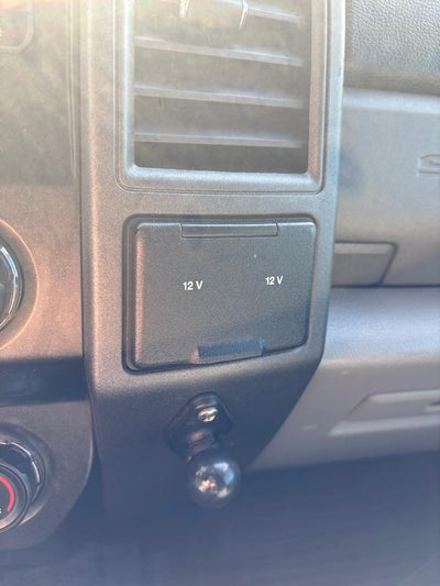 2017 Ford Super Duty F-350 SRW XL 4WD Crew Cab 6.75' Box