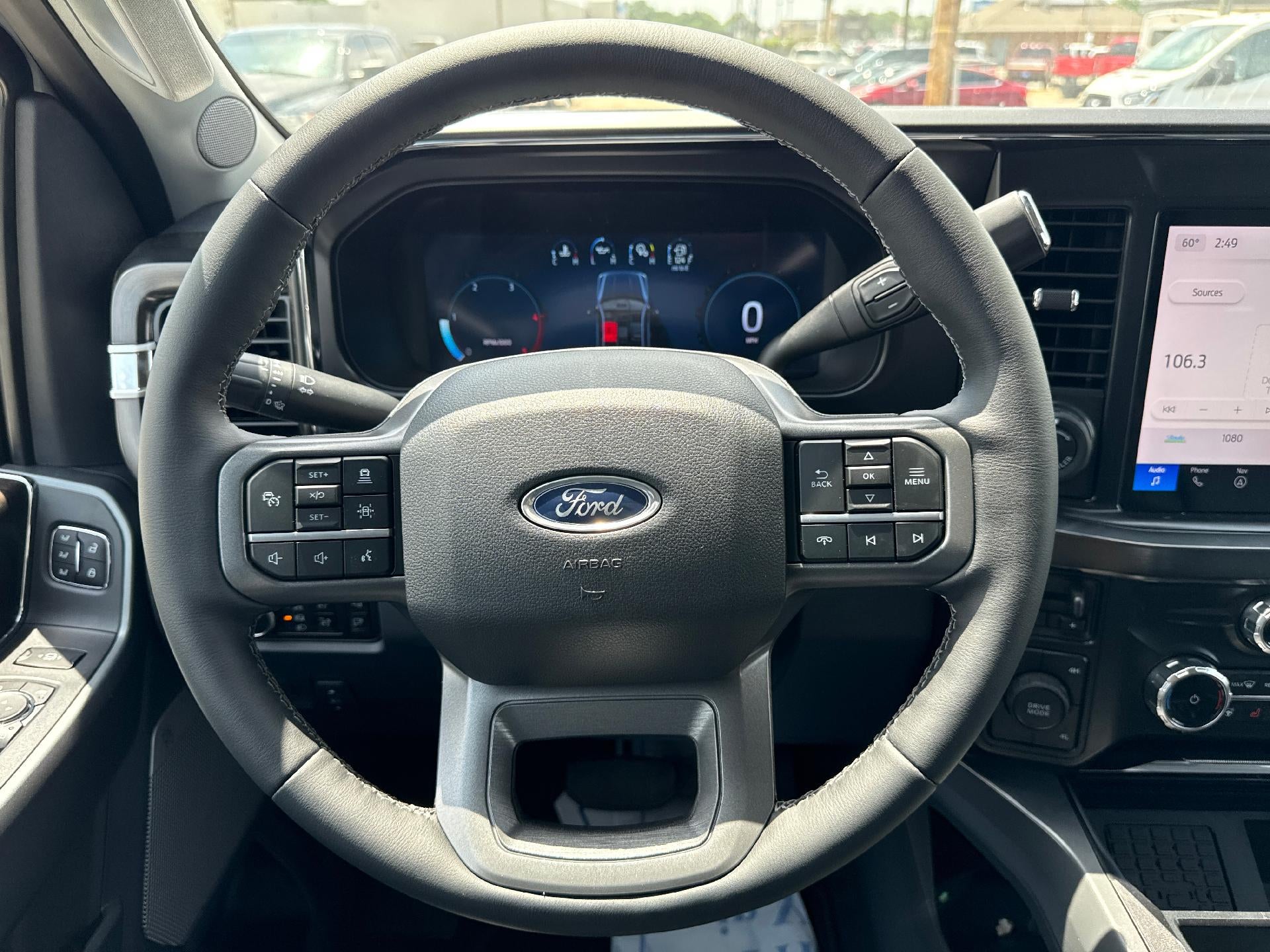 2026 Ford Super Duty F-350 DRW XL 4WD Crew Cab 8' Box