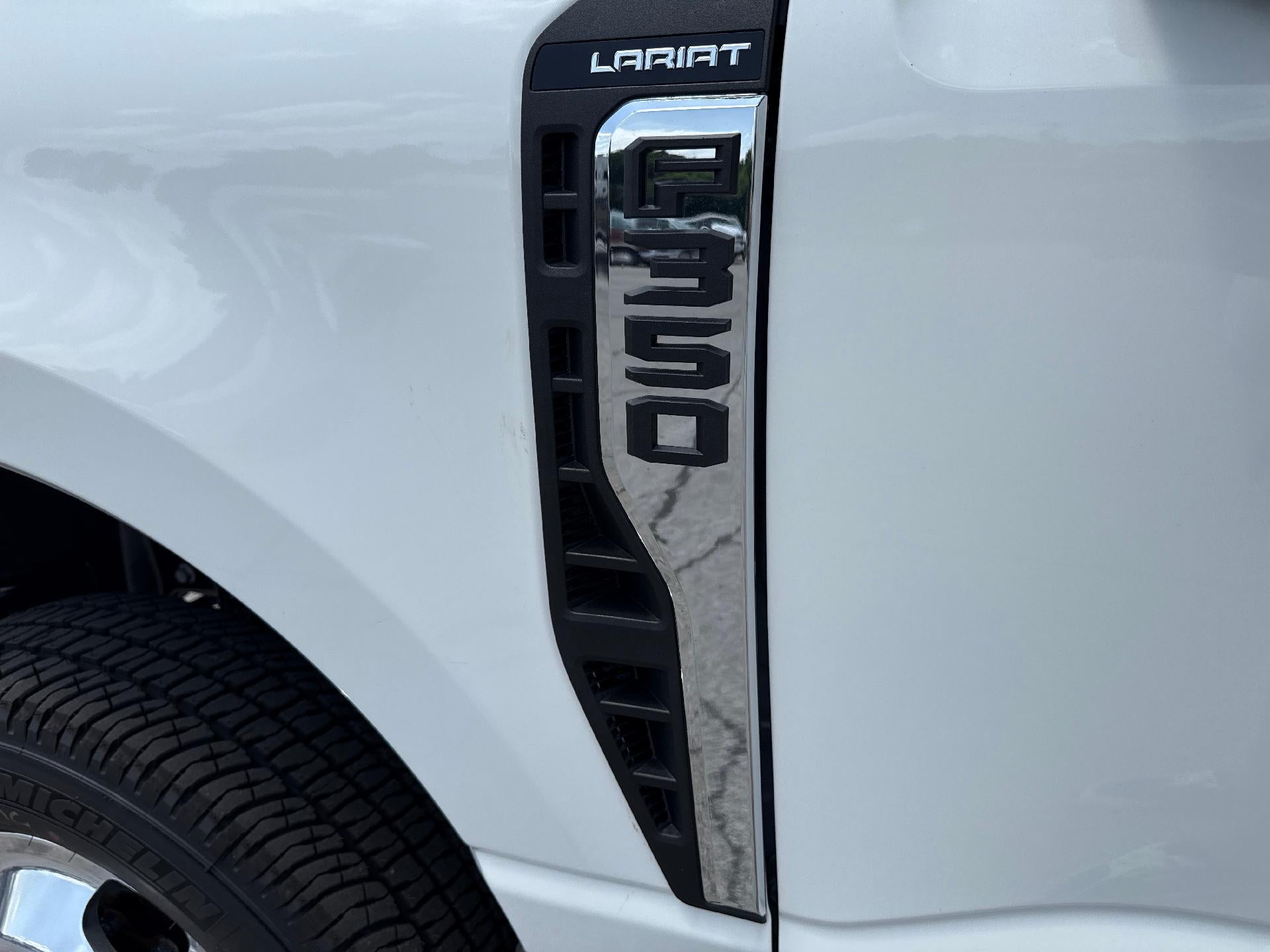 2026 Ford Super Duty F-350 DRW XL 4WD Crew Cab 8' Box