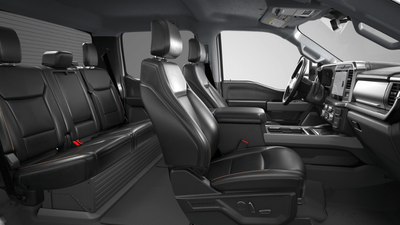 2026 Ford Super Duty F-350 DRW ® Lariat®