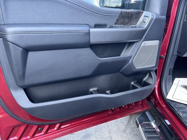 2026 Ford Super Duty F-350 DRW F-350® Lariat®