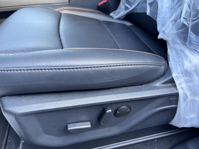 2026 Ford Super Duty F-350 DRW F-350® Lariat®