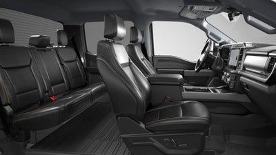 2026 Ford Super Duty F-350 DRW ® Lariat®