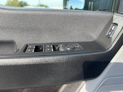 2026 Ford Super Duty F-350 DRW XL 4WD Crew Cab 8' Box