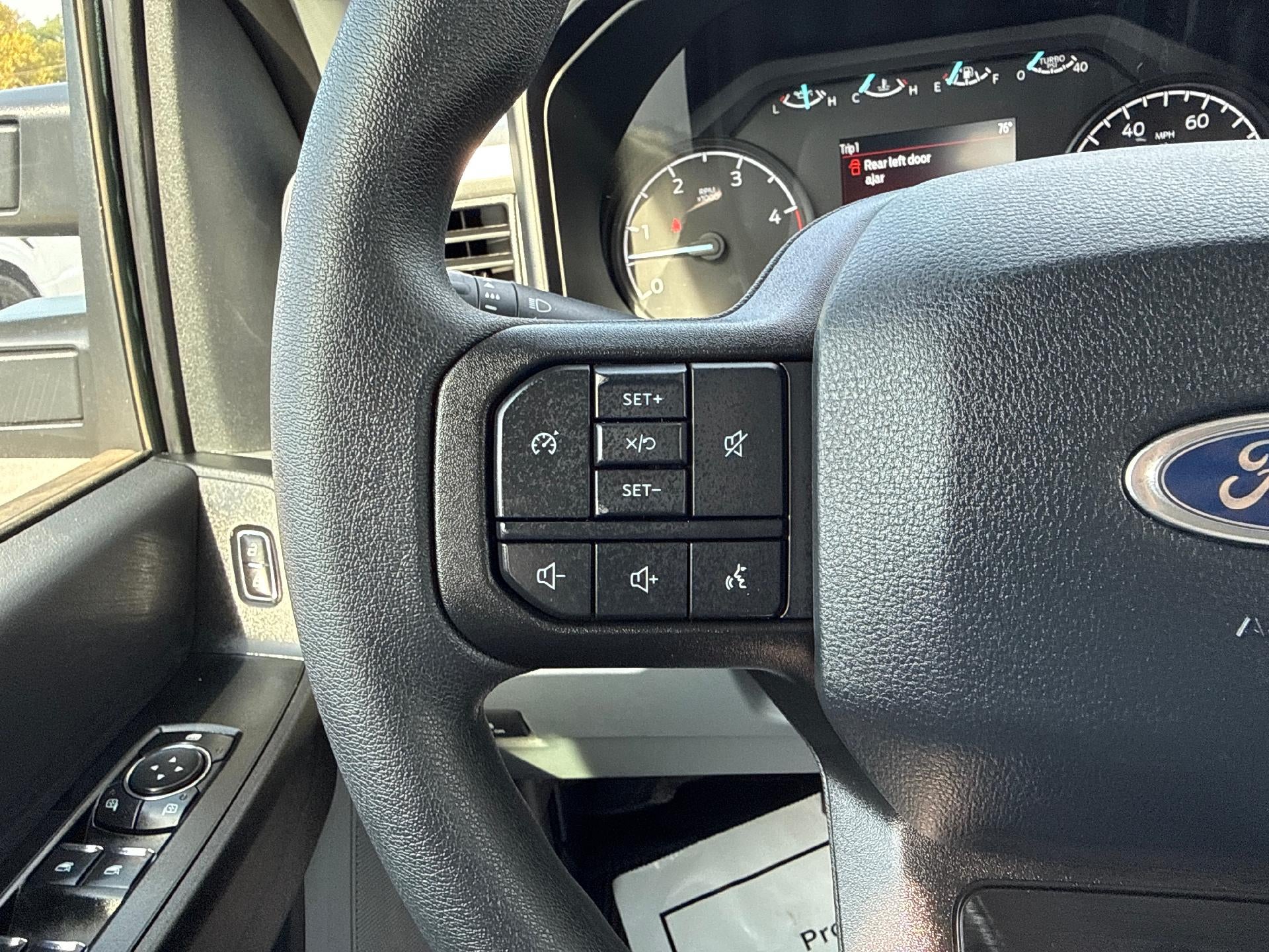 2026 Ford Super Duty F-350 DRW XL 4WD Crew Cab 8' Box