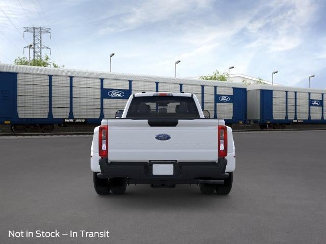 2026 Ford Super Duty F-350 DRW XL 4WD Crew Cab 8' Box