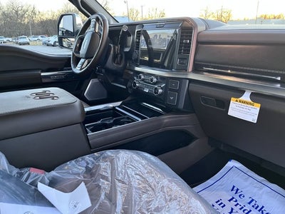 2026 Ford Super Duty F-450 DRW F-450® King Ranch®