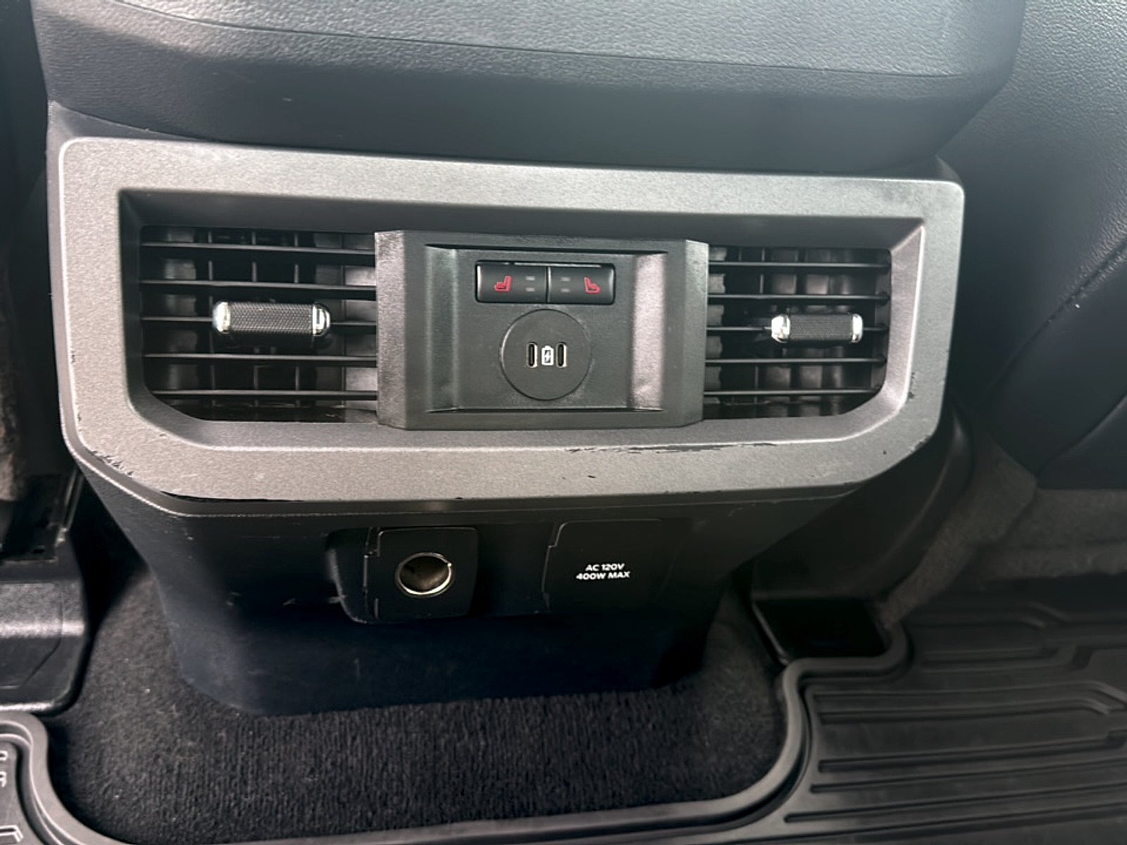 2023 Ford F-450 LARIAT