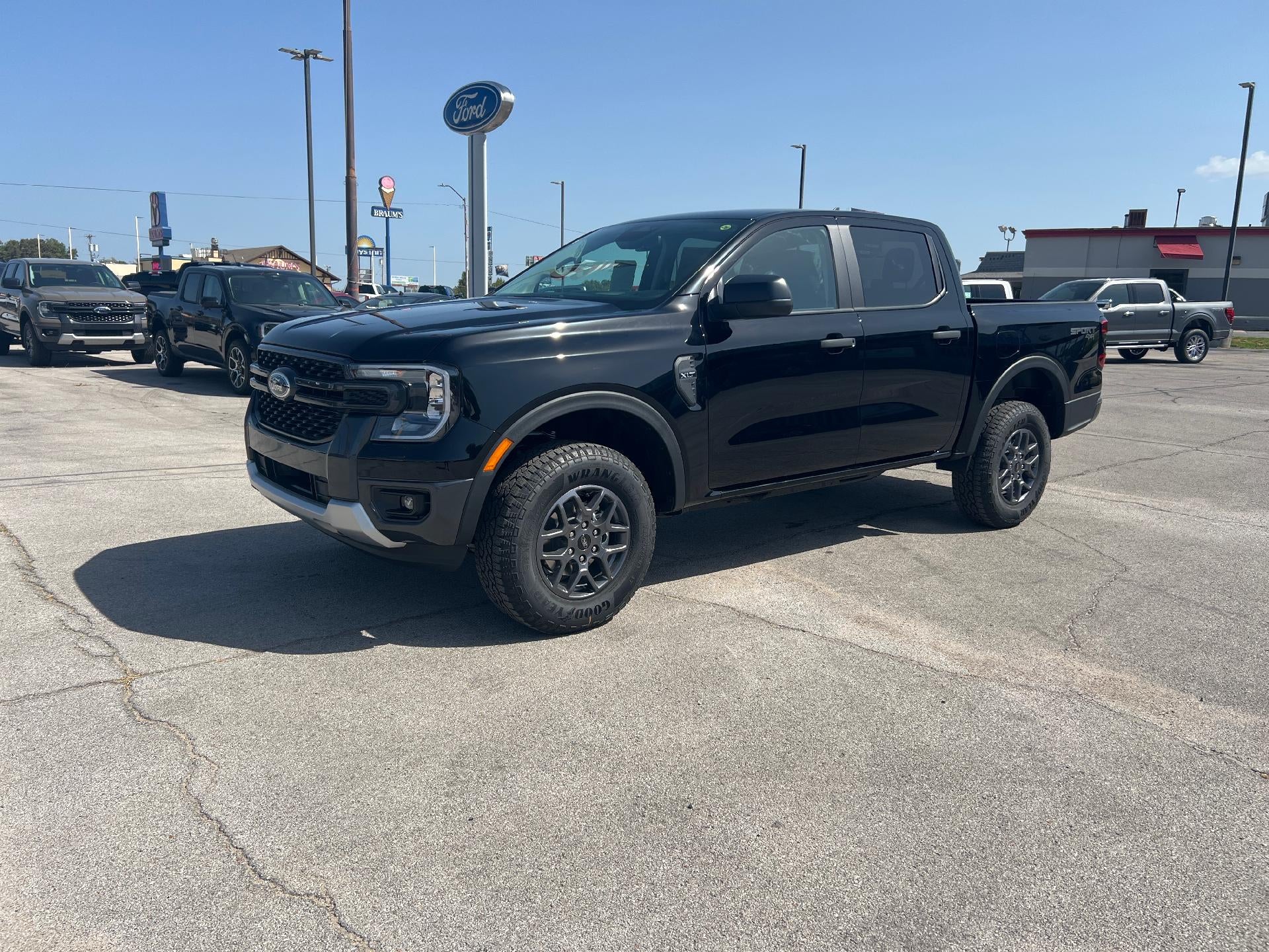 2026 Ford Ranger XLT 4WD SuperCrew 5' Box