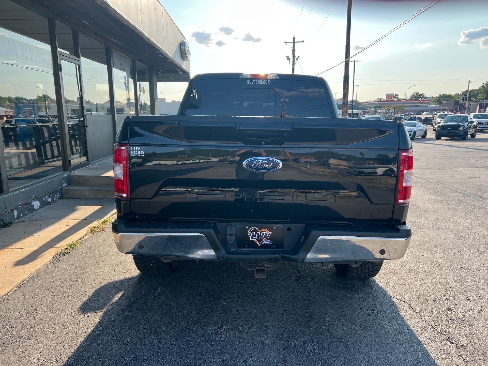 2019 Ford F-150 LARIAT 4WD SuperCrew 5.5' Box