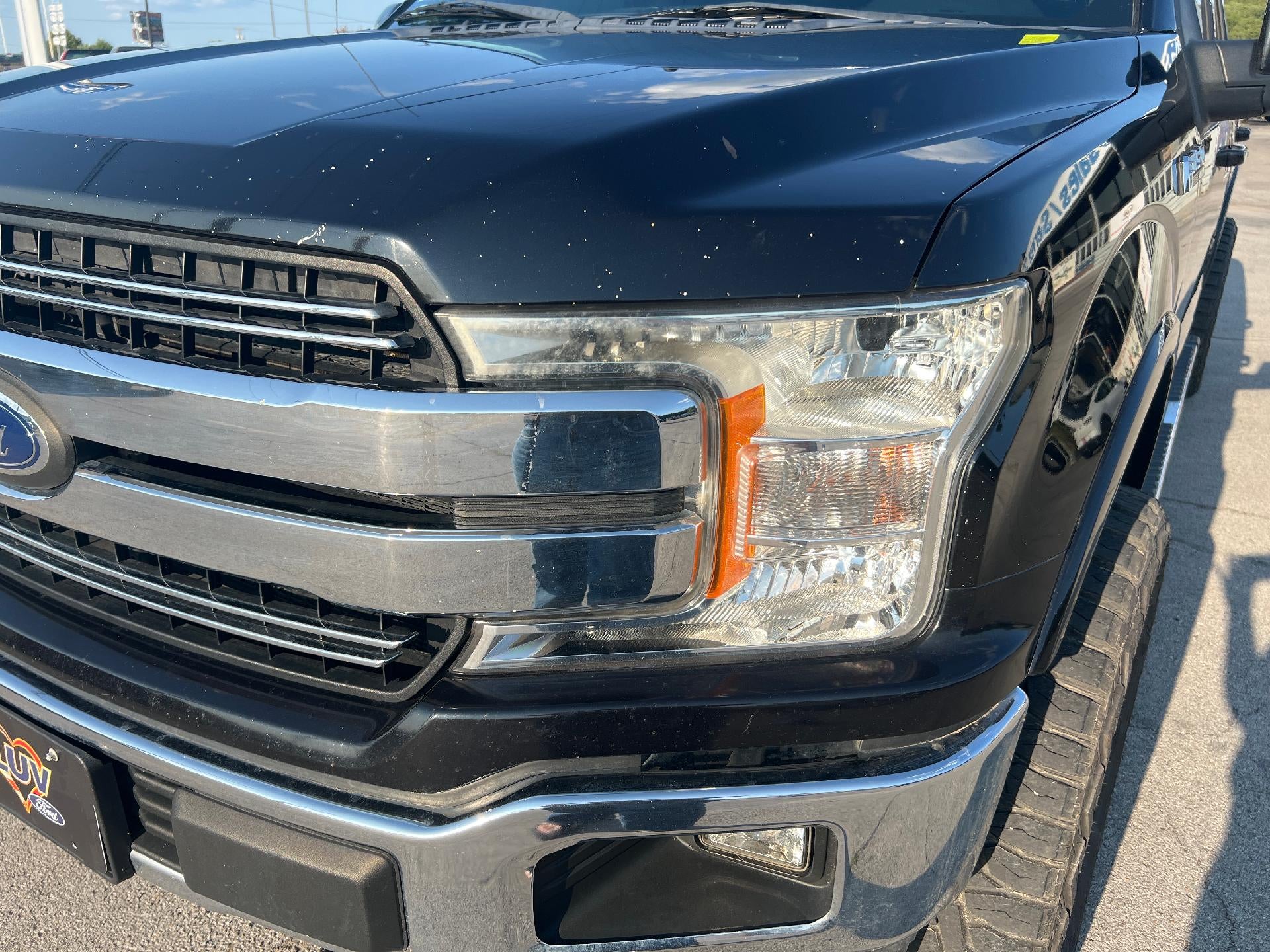 2019 Ford F-150 LARIAT 4WD SuperCrew 5.5' Box