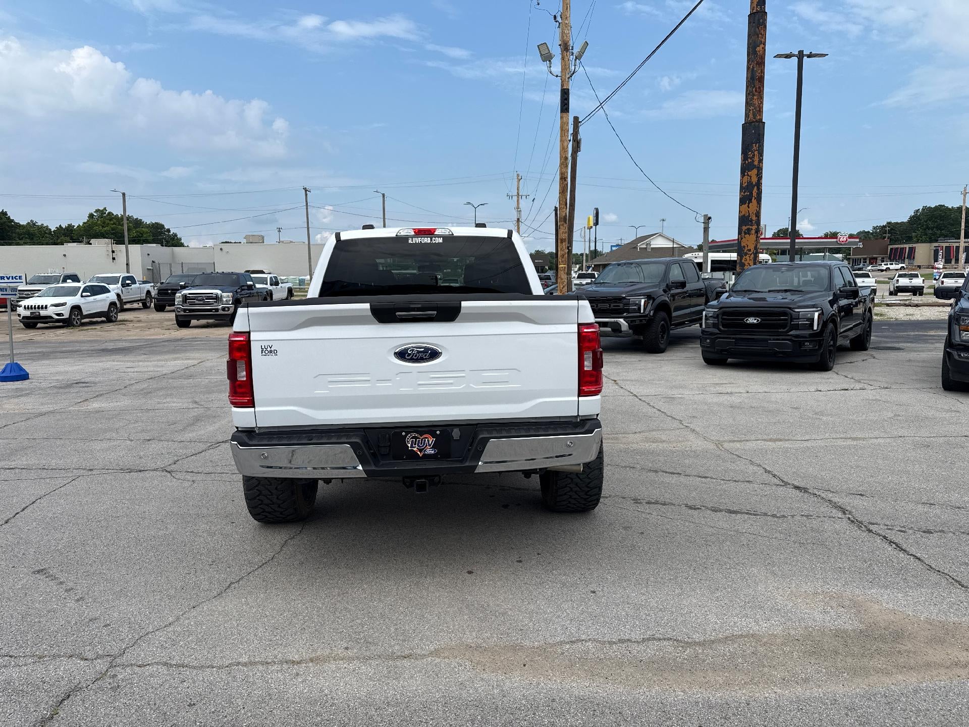 2023 Ford F-150 XLT 4WD SuperCrew 5.5' Box