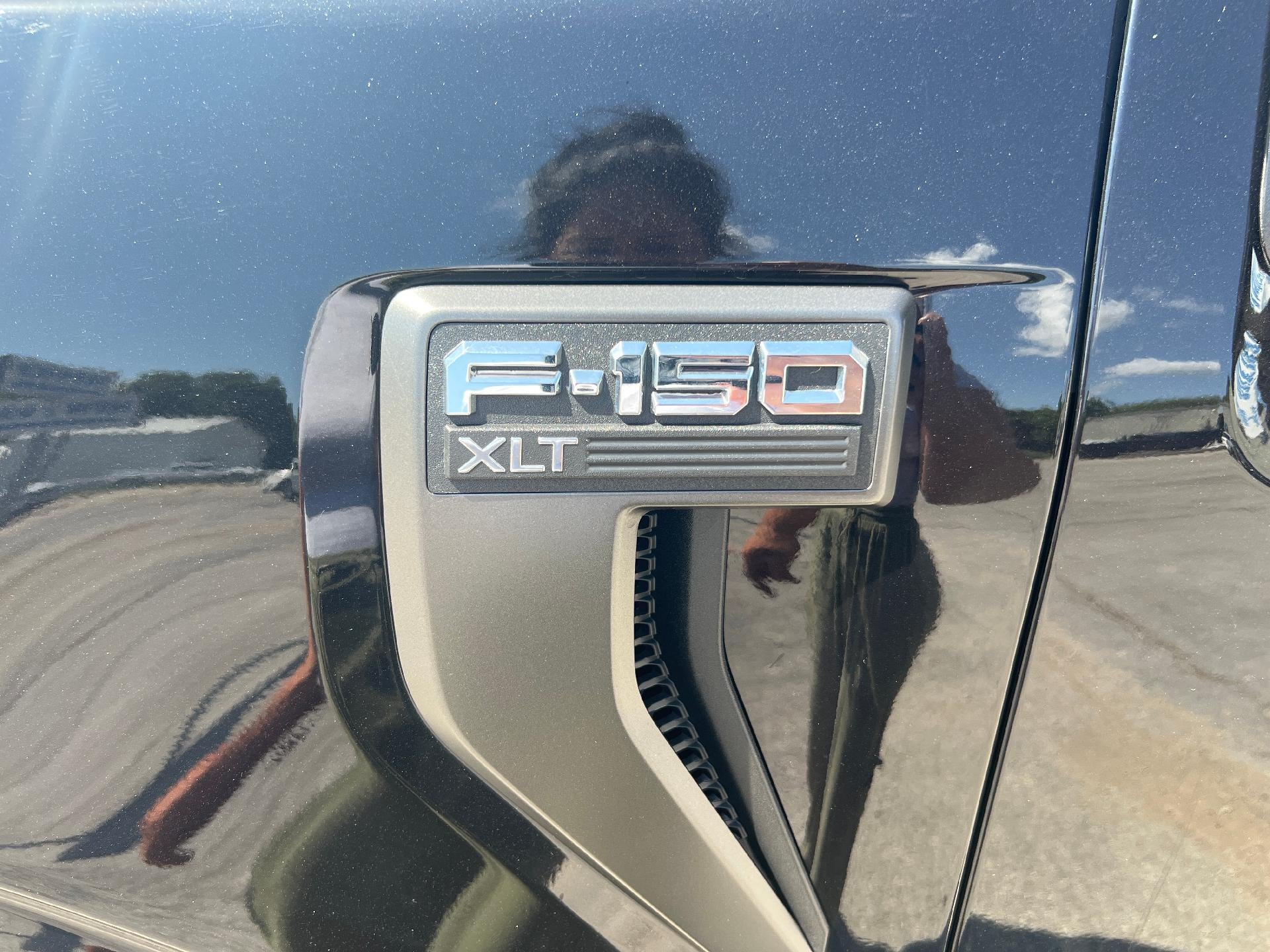2023 Ford F-150 XL 4WD SuperCrew 5.5' Box