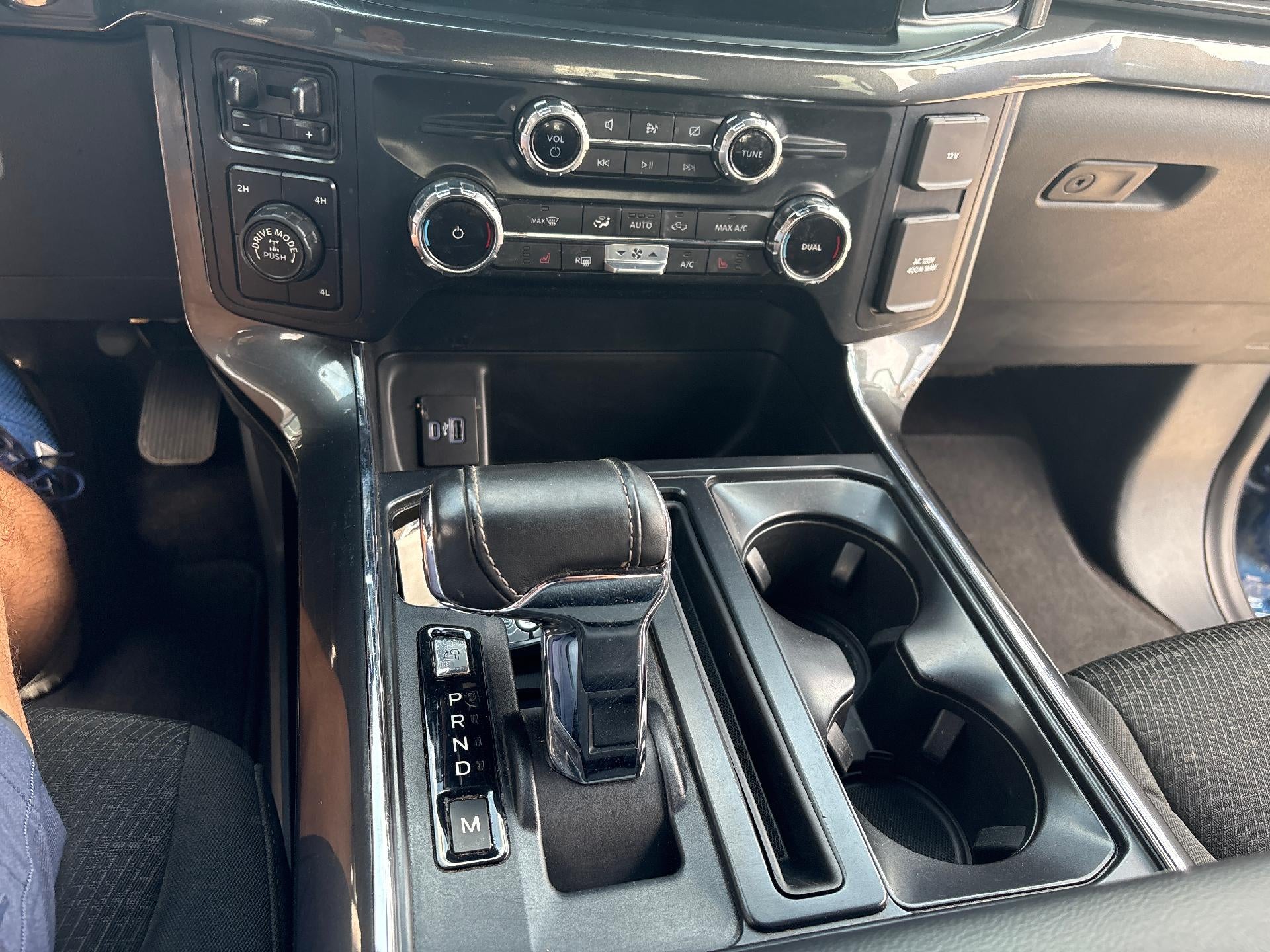 2022 Ford F-150 XLT 4WD SuperCrew 5.5' Box