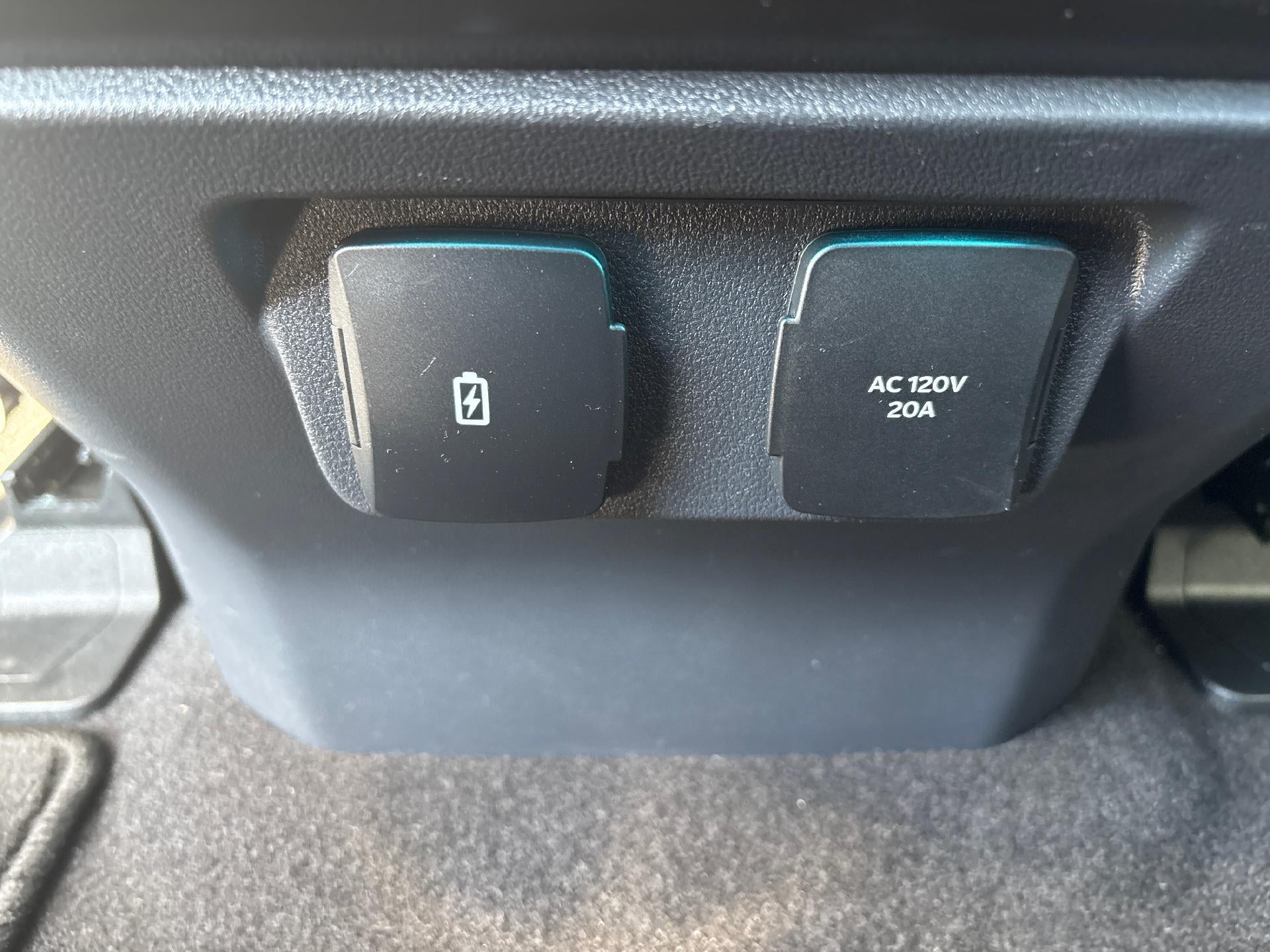 2024 Ford F-150 XLT 4WD SuperCrew 5.5' Box