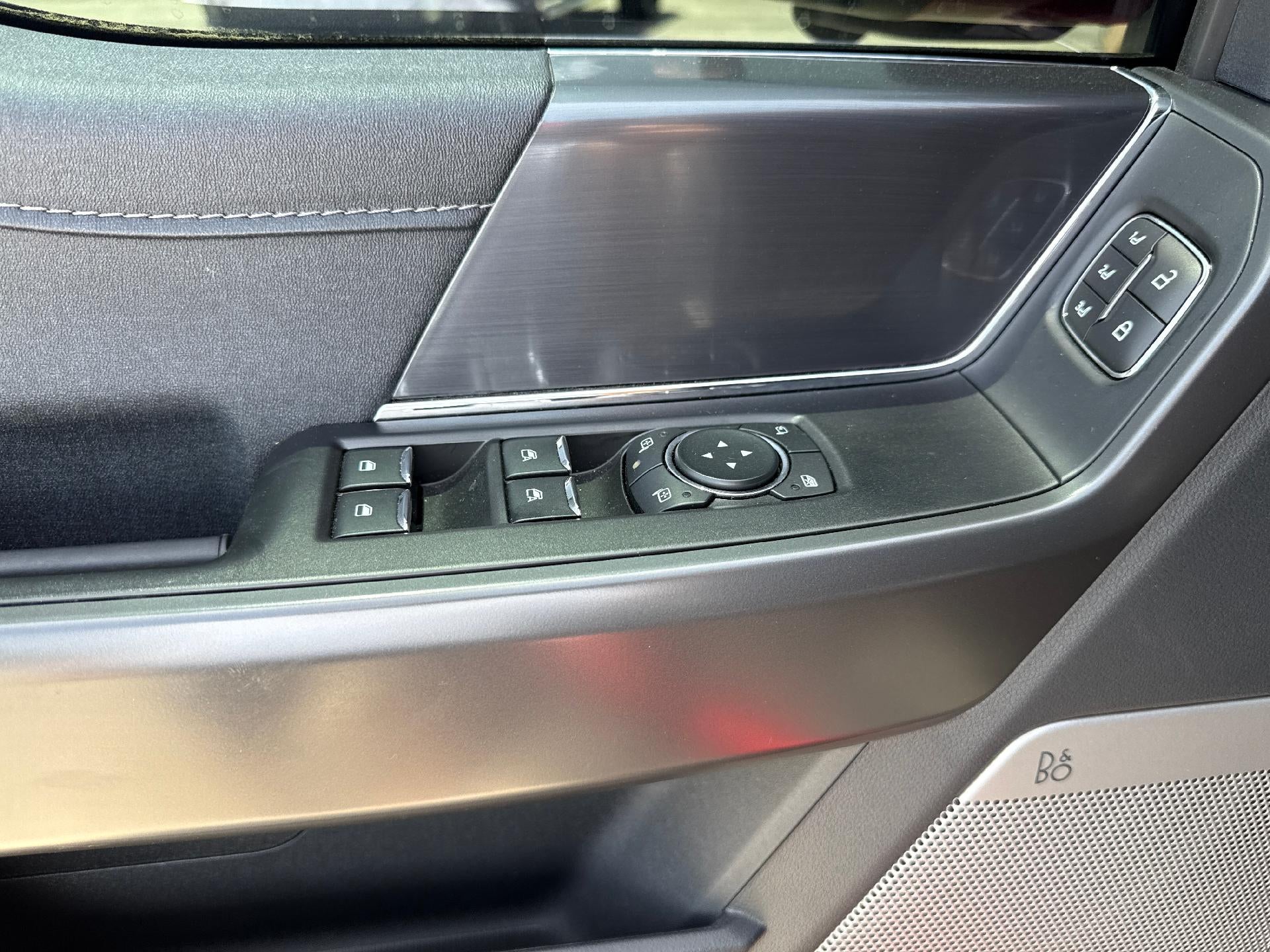 2025 Ford F-150 LARIAT 4WD SuperCrew 5.5' Box