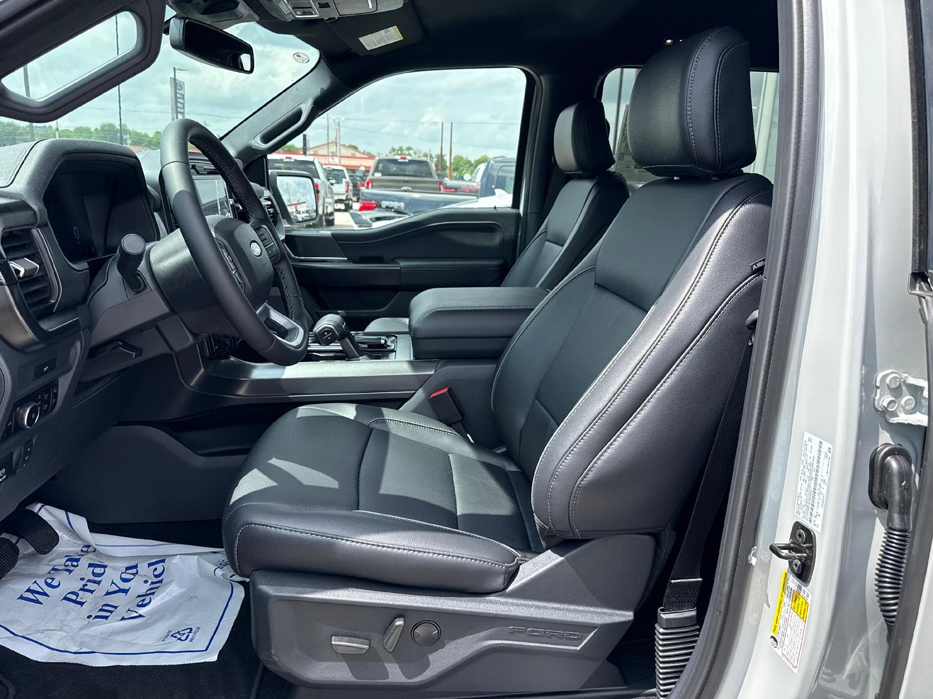 2026 Ford F-150 LARIAT 4WD SuperCrew 5.5' Box