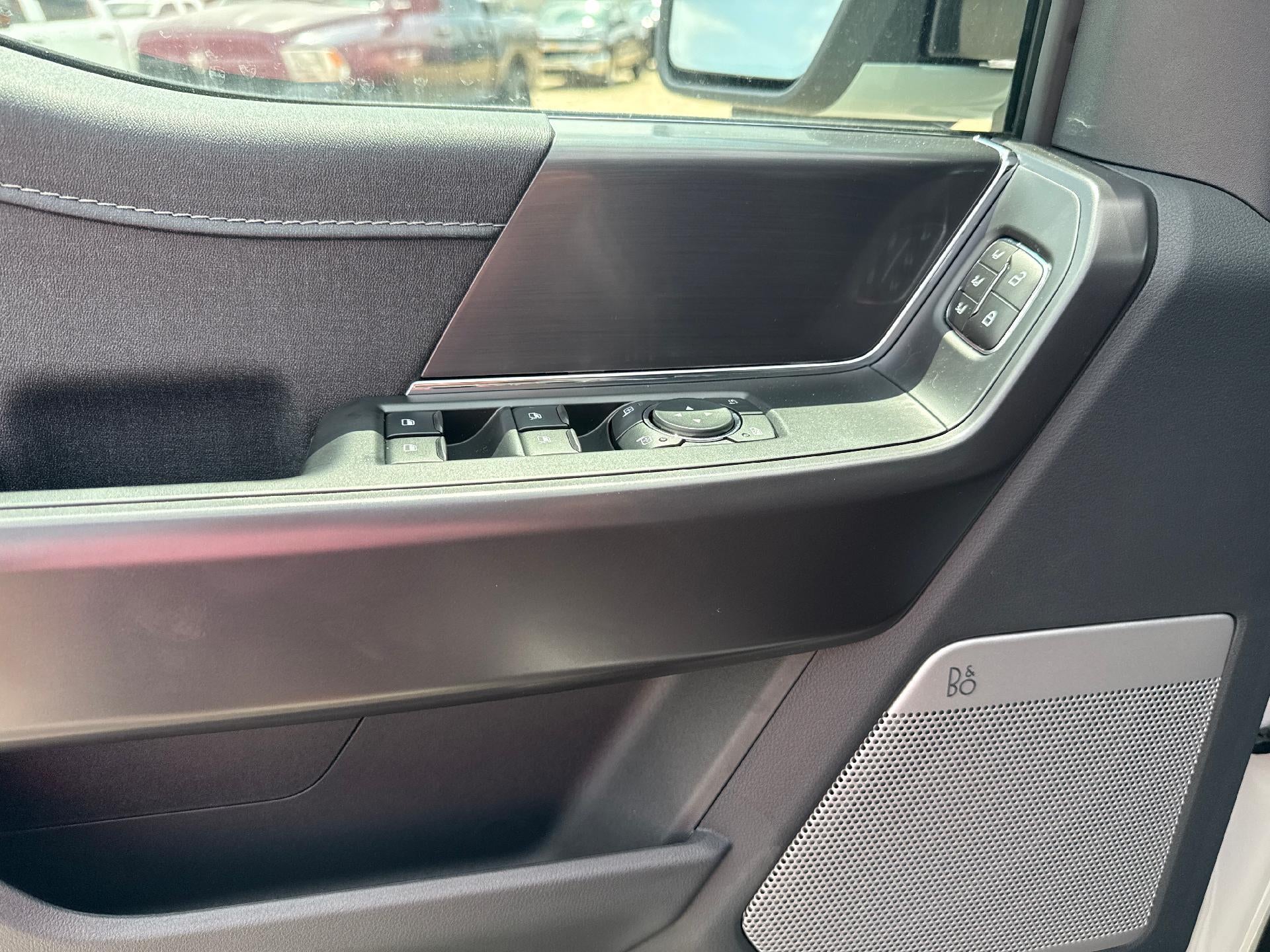 2026 Ford F-150 LARIAT 4WD SuperCrew 5.5' Box