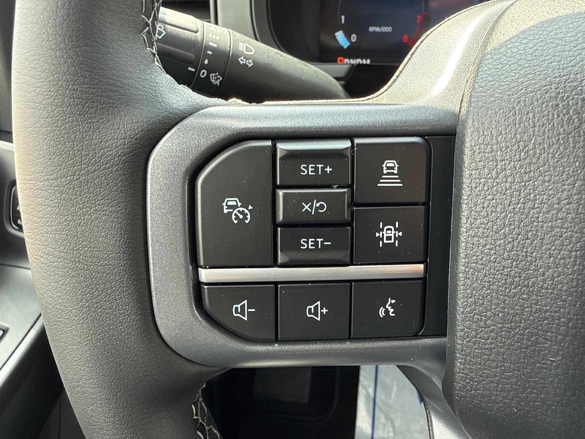 2026 Ford F-150 LARIAT 4WD SuperCrew 5.5' Box