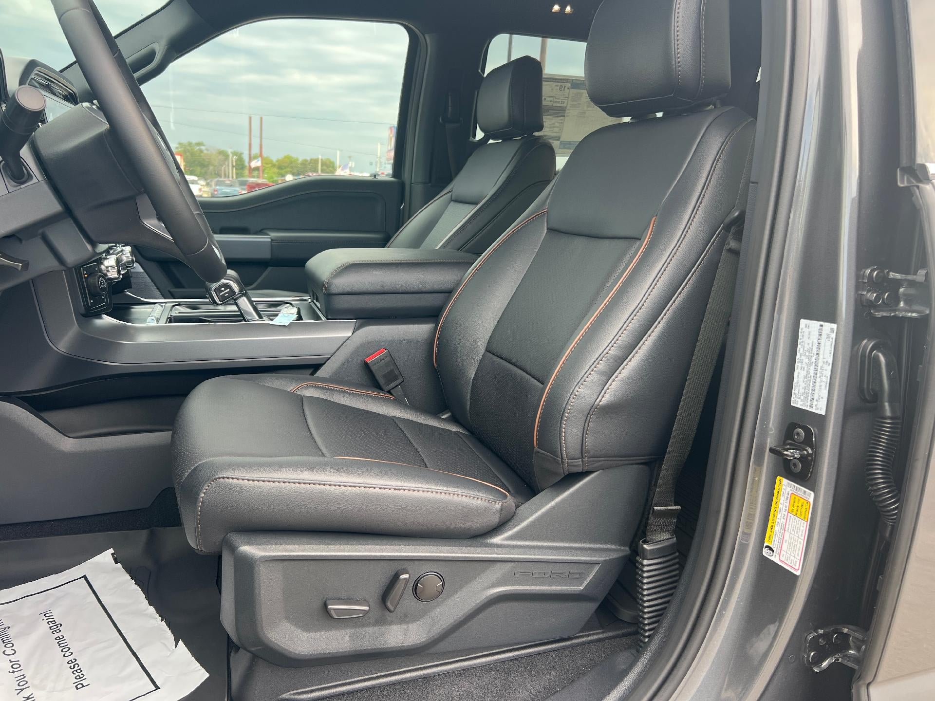 2026 Ford F-150 LARIAT 4WD SuperCrew 5.5' Box