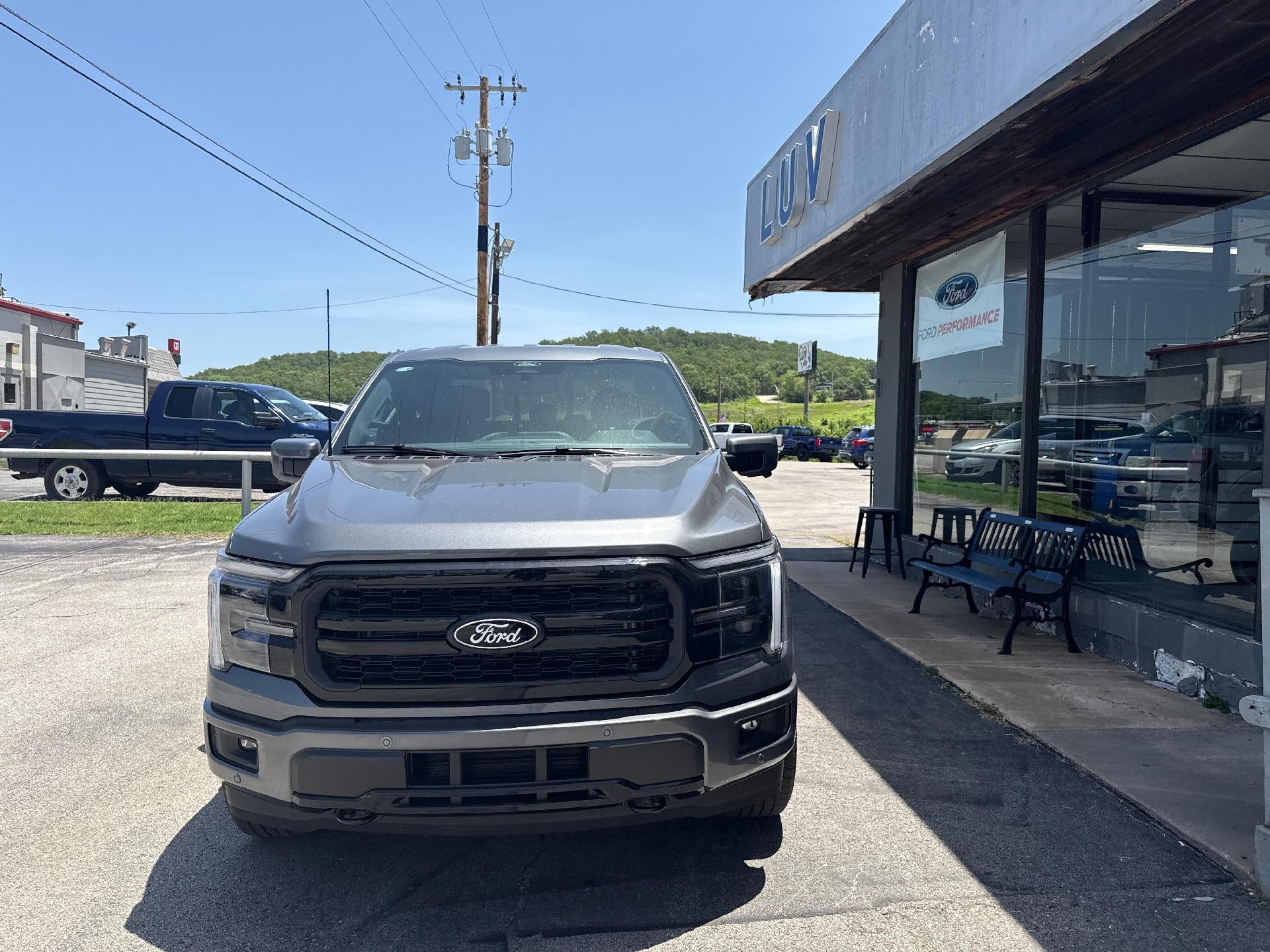 2026 Ford F-150 LARIAT 4WD SuperCrew 5.5' Box