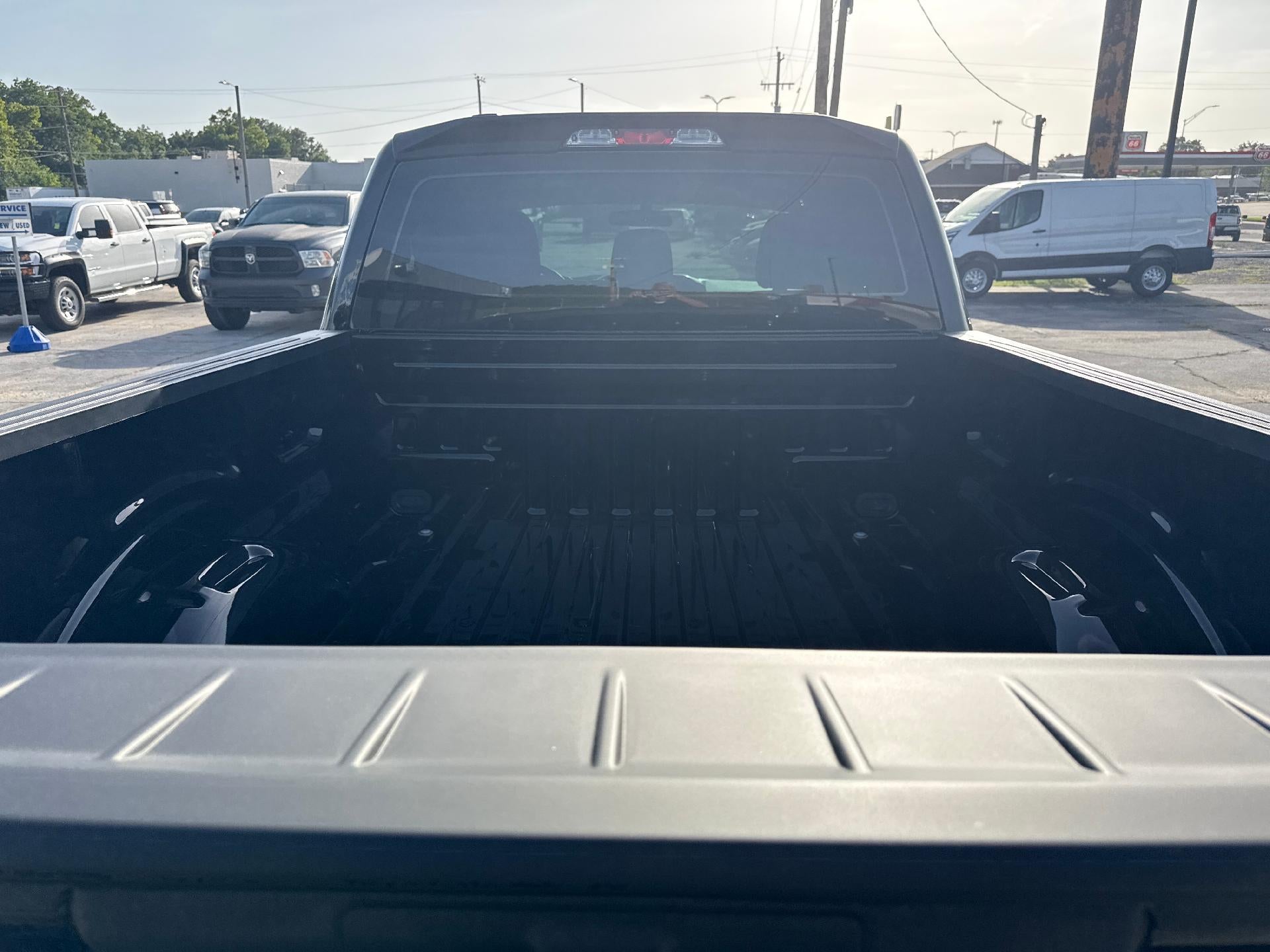 2023 Ford F-150 XL 2WD Reg Cab 6.5' Box