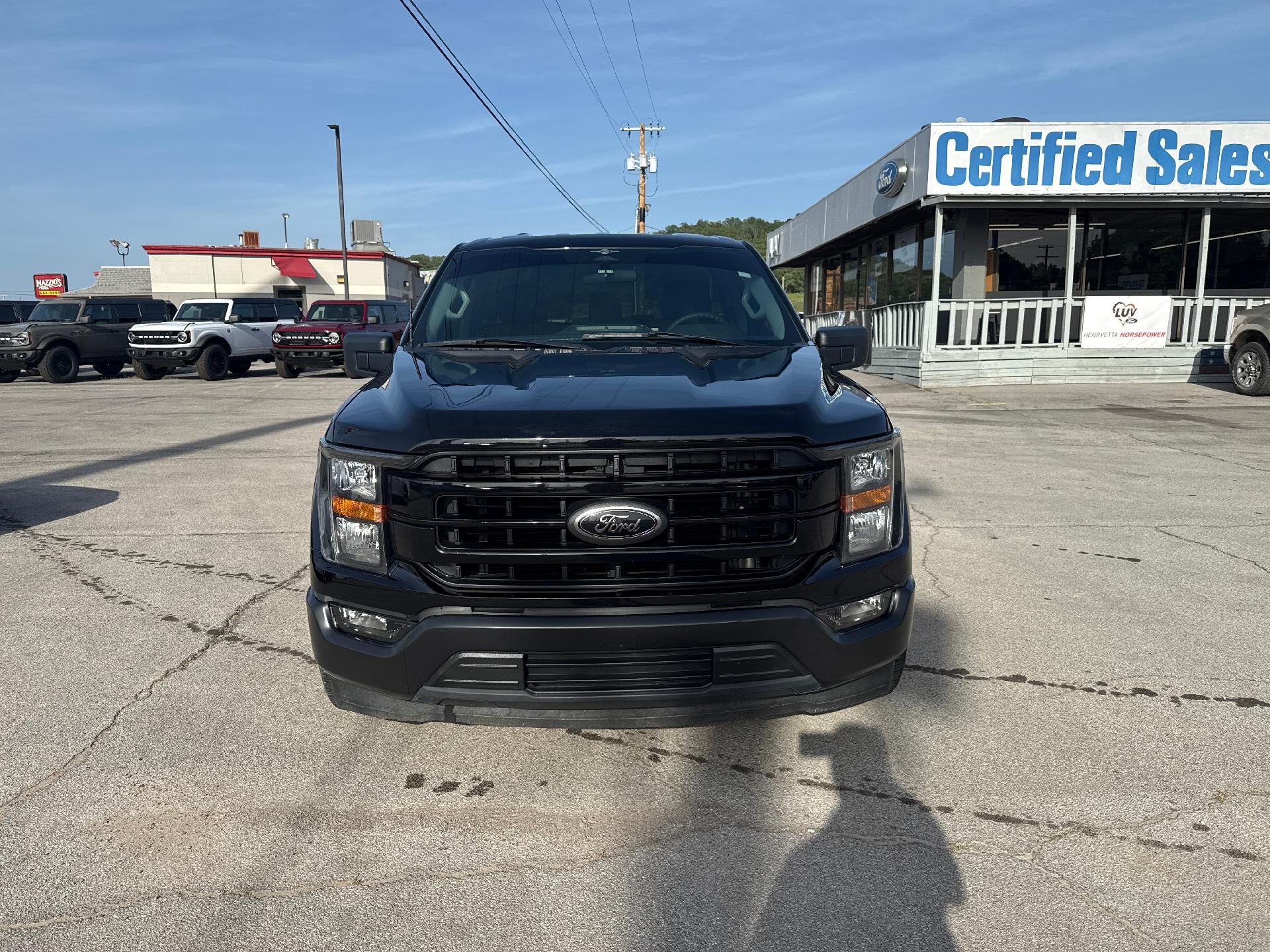 2023 Ford F-150 XL 2WD Reg Cab 6.5' Box