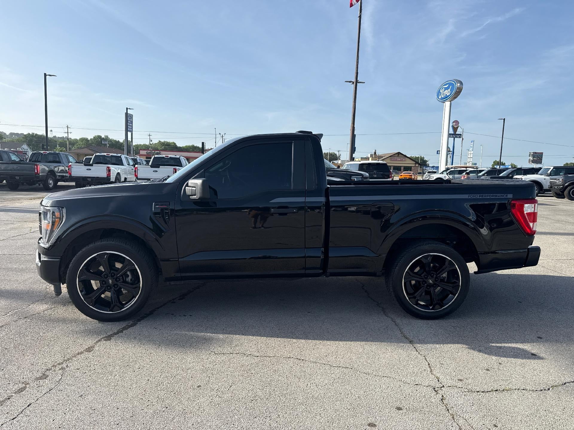 2023 Ford F-150 XL 2WD Reg Cab 6.5' Box