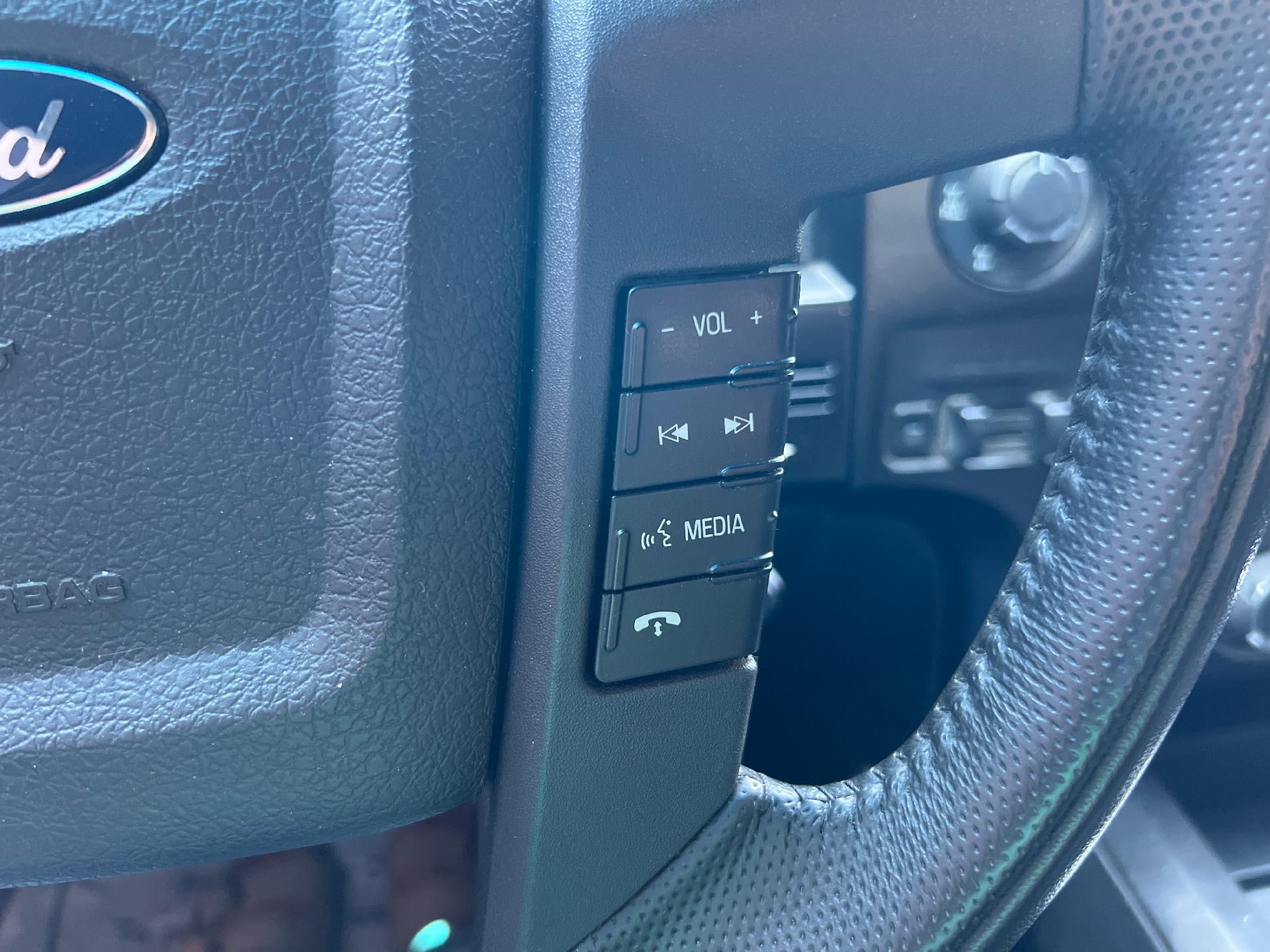 2014 Ford F-150 4WD Regular Cab 8 Ft Box XL