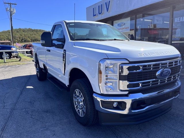 2025 Ford Super Duty F-350 SRW F-350® XLT