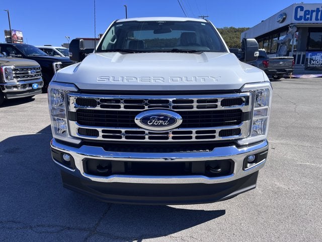 2025 Ford Super Duty F-350 SRW F-350® XLT