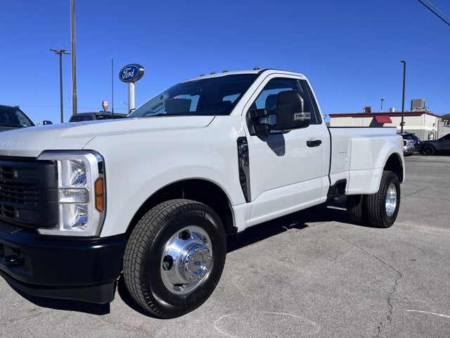 2026 Ford Super Duty F-350 DRW F-350® XL